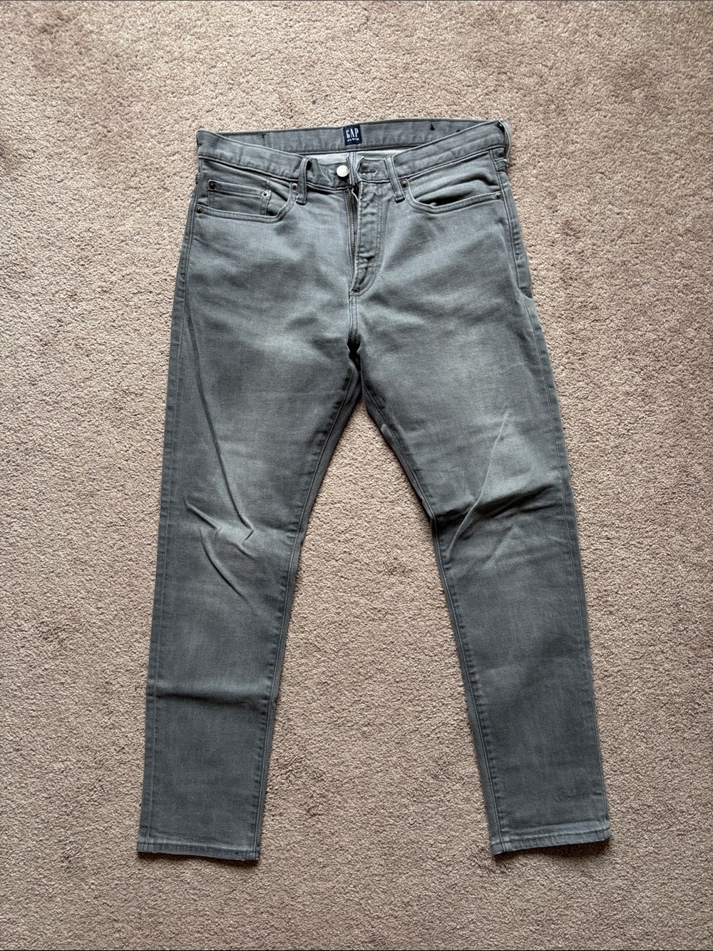 GAP Men's Slim Jeans in Gray